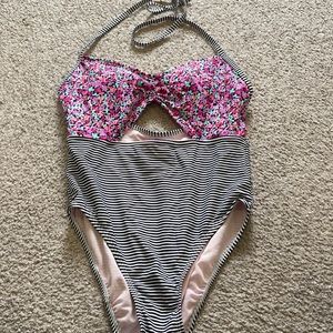 Arizona Jean brand one piece swimsuit